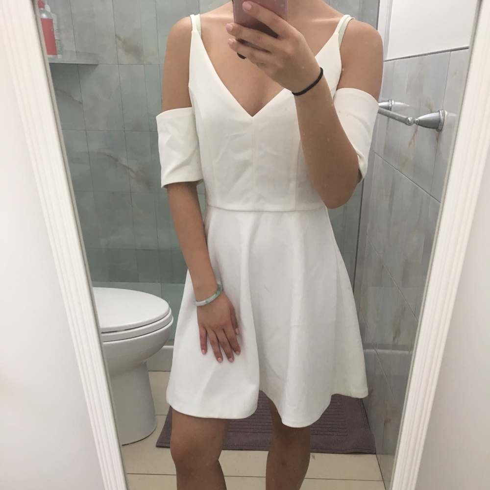NWT DO+BE off the shoulder flare white dress sz S